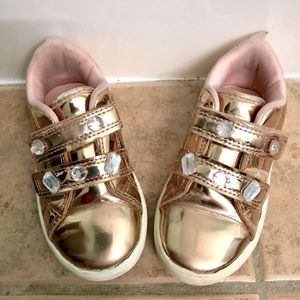 Rose Gold patent leather shoes with silver jewels